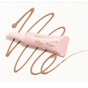 WINKY LUX Peeper Perfect Under-Eye Concealer in Medium